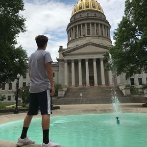 Meet your Posher, Benjamin